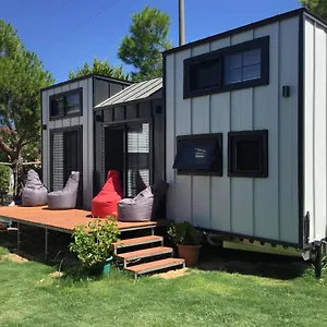 Sakiz Tiny House & Apart Otel
