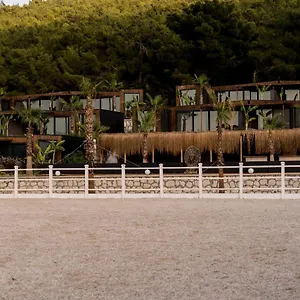 Asha Country Hotel